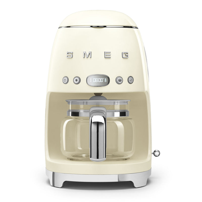Smeg DCF02CREU filterkoffiemachine in glanzend crèmewit, 50’s design, met glazen kan en LED-display 